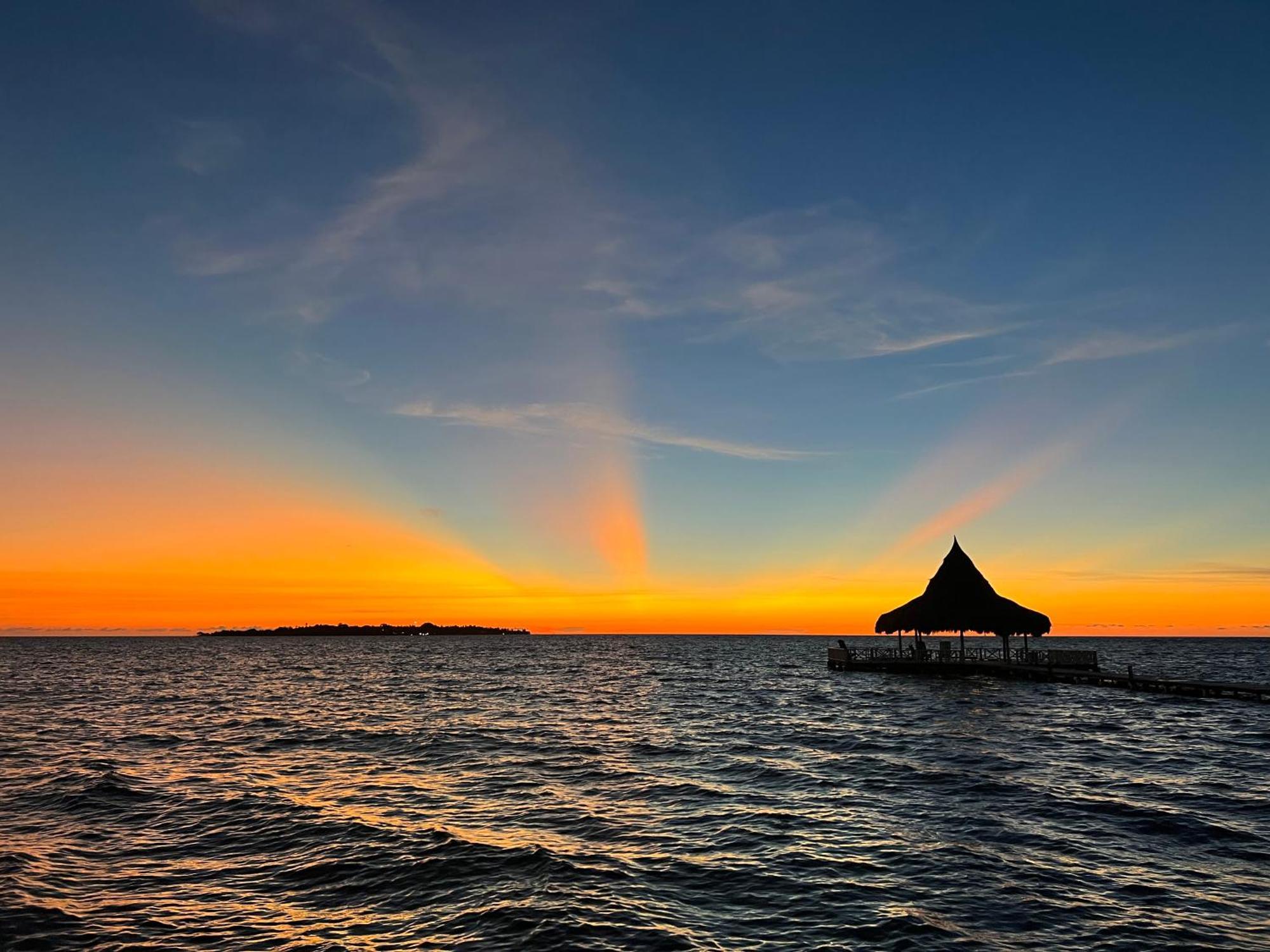 Tintipan Hotel Tintipan Island Екстериор снимка